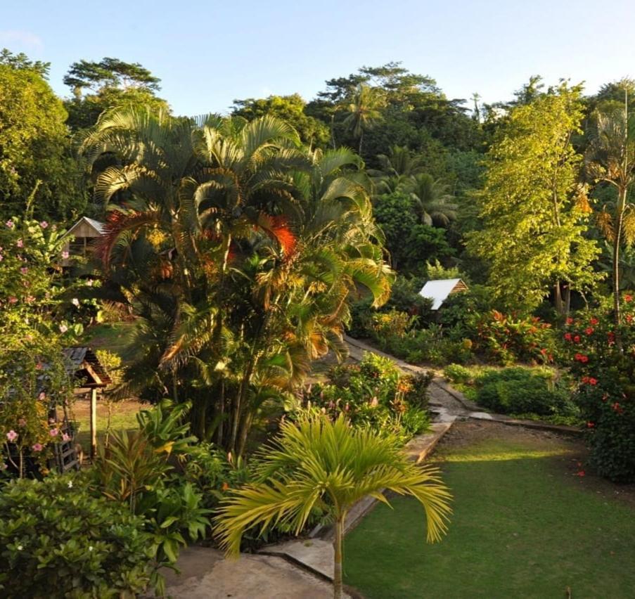 Huahine Manta Lodge Avec 4X4 Optionnel Haapu Eksteriør bilde